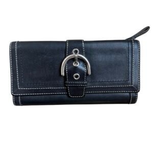 Coach Soho Black Leather Trifold Wallet Silver Buckle